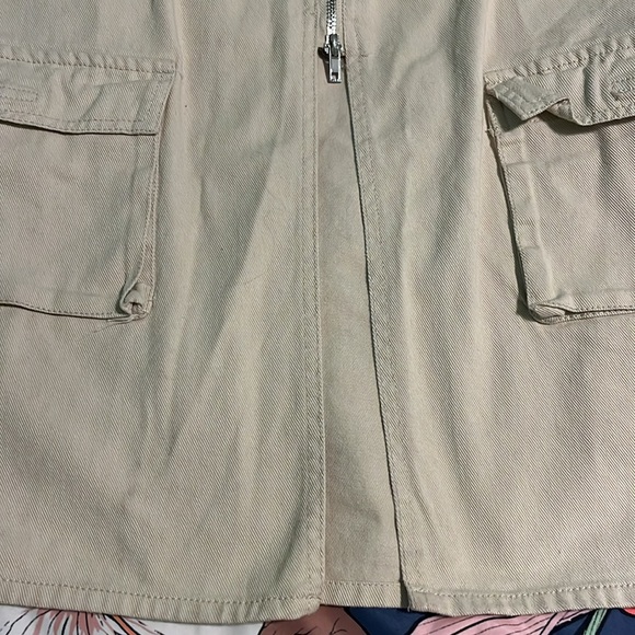 Tan midi length cargo skirt - Picture 4 of 5